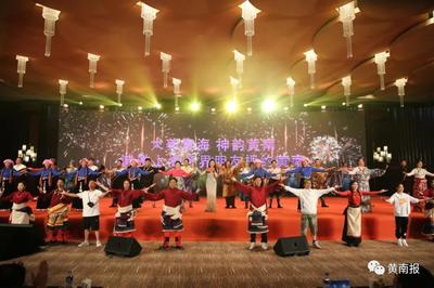 西域勝境出'深閨' 神韻黃南耀申城——文旅融合視角下的文體活動策劃